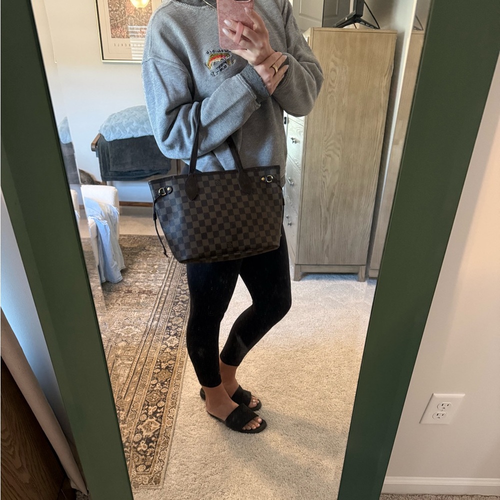 Louis Vuitton Neverfull DE PM - Picture 11 of 15